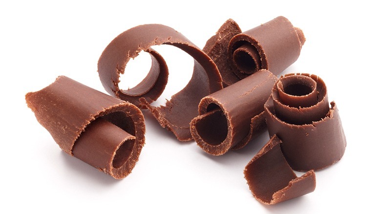 Chocolate curls 