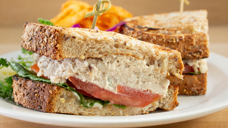 Tuna salad sandwich on plate