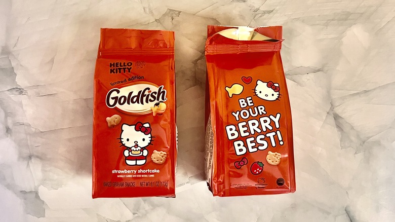 Goldfish Hello Kitty Strawberry Shortcake