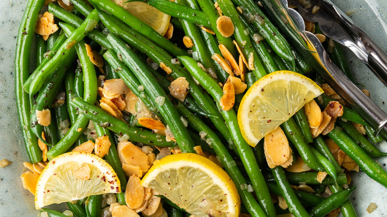 green beans almondine with lemon