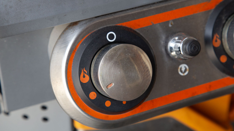 Temperature knob on gas grill