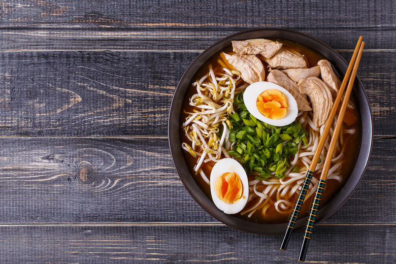 Grilled Chicken Ramen Bowl