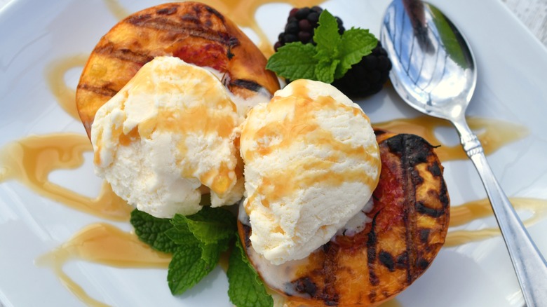 Grilled peaches and ice cream