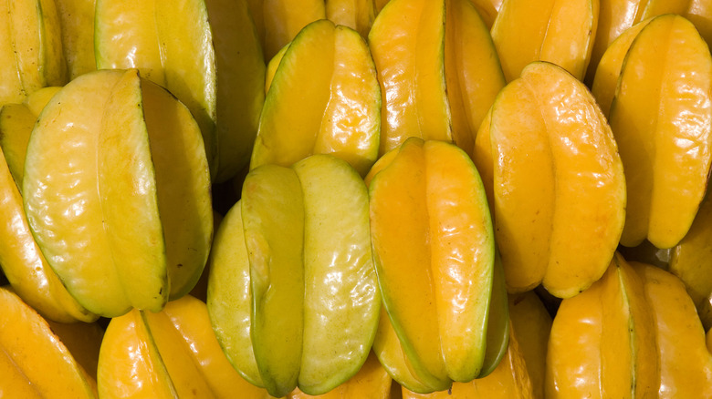 batch of star fruit