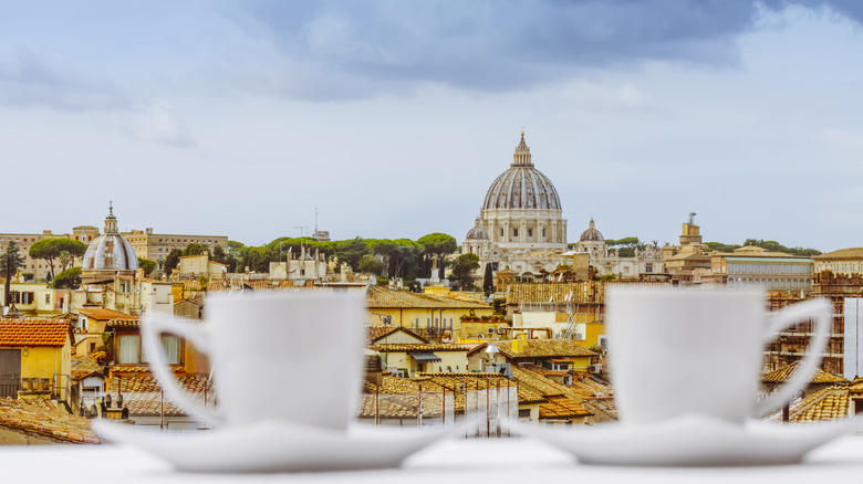 Coffee cups in Italy