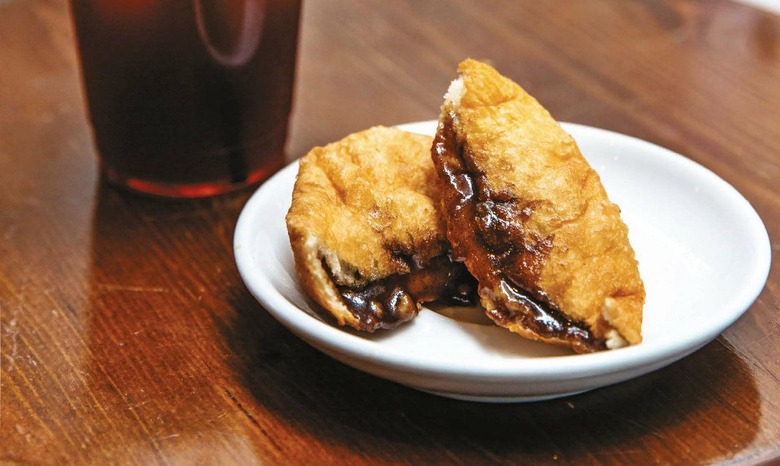 Hodduk (Sweet Fried Pancake)