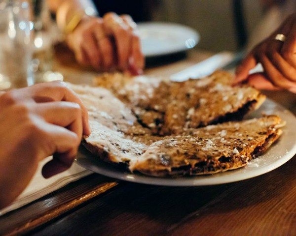 Homemade Nutella Pizza