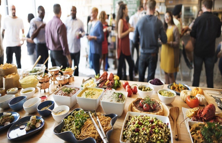 Serve Buffet Style