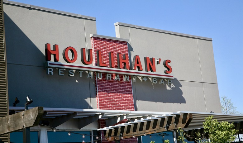 houlihans settlement