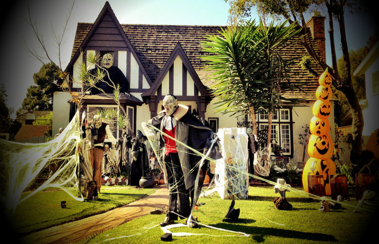 Crazy Halloween Houses