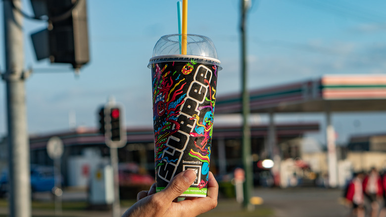 Slurpee cup