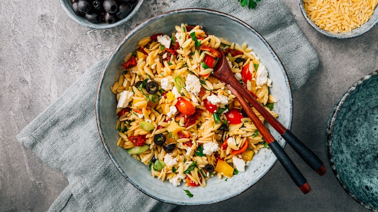 orzo pasta salad with feta