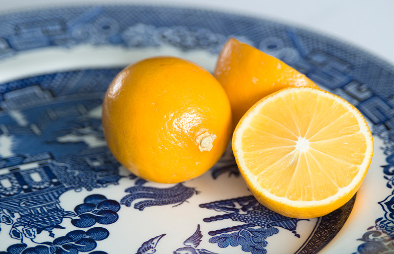 Meyer Lemons