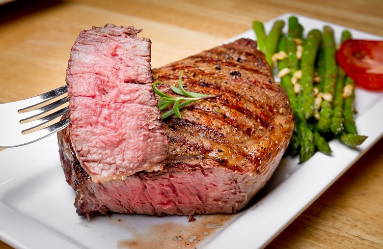 To cook a medium-rare steak