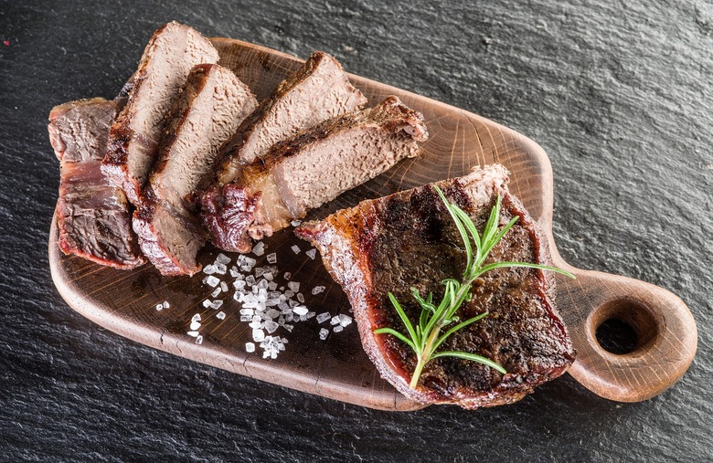 To cook a well-done steak