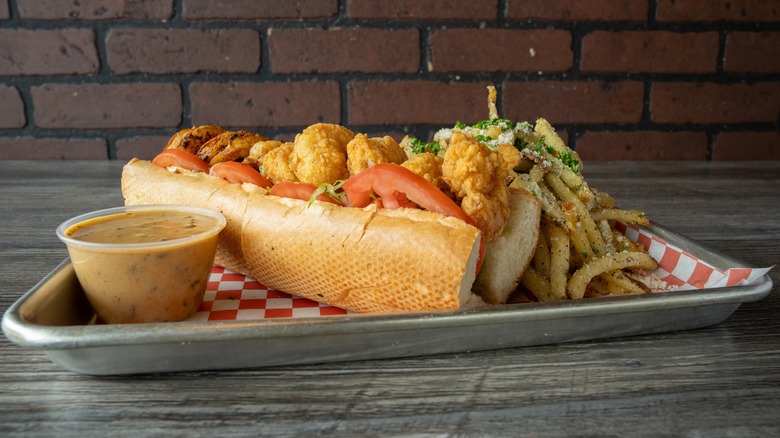 Po' boy with garlic fries