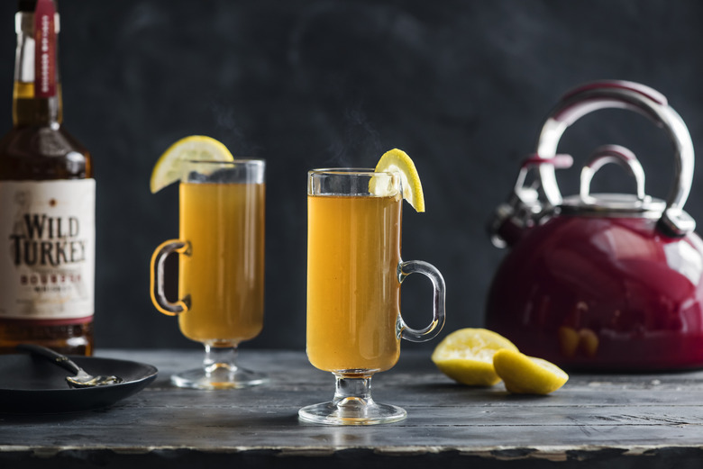 How to make a hot toddy