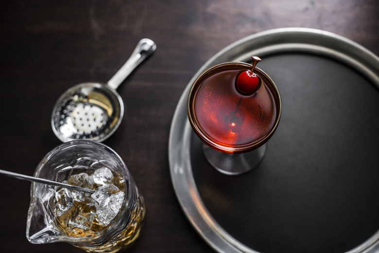 How to Make a Manhattan