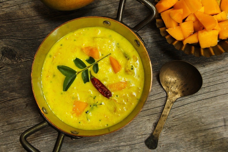 How to Make Curry Without a Recipe