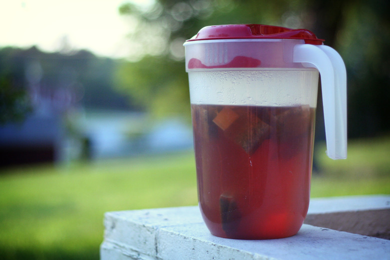 How to Make Sun Tea