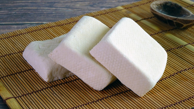 uncooked tofu