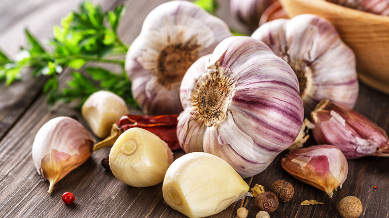 garlic bulbs