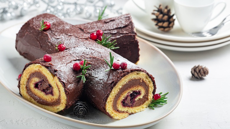 Bûche de Noël cake