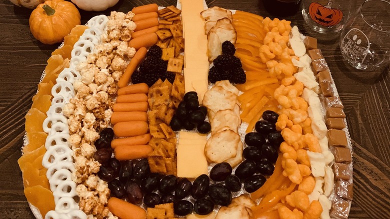 pumpkin snack board