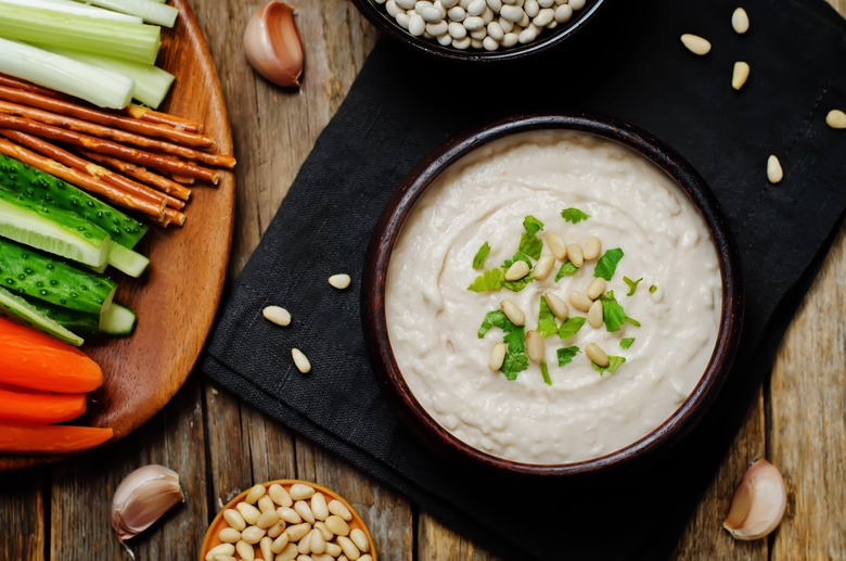 hummus