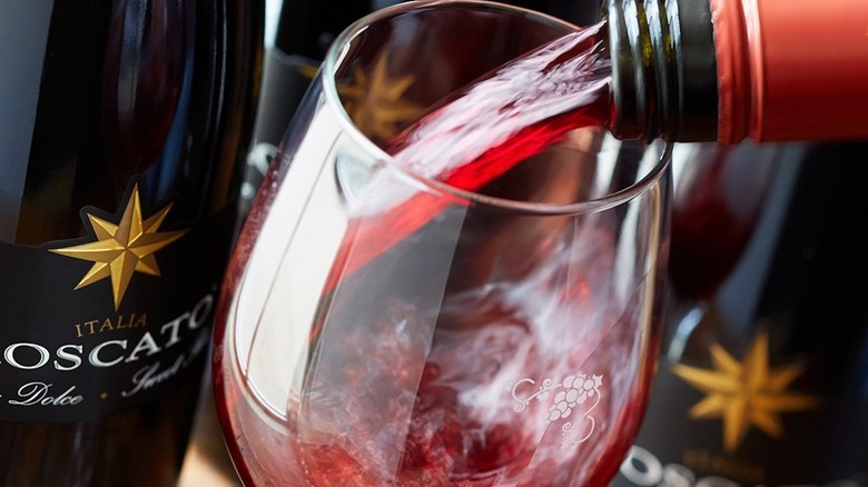 Olive Garden red wine