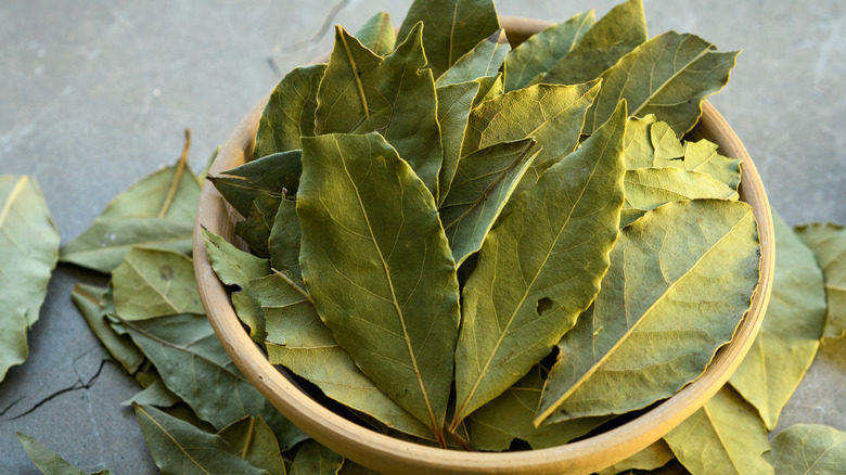 Bay leaves in bowl