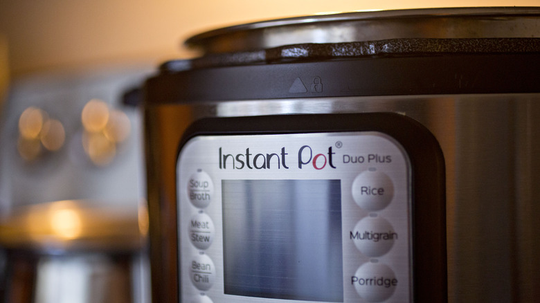 Instant pot machine