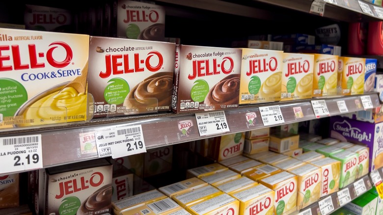 Pudding mixes on shelf