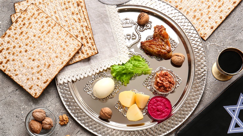 Passover meal with matzo and wine 