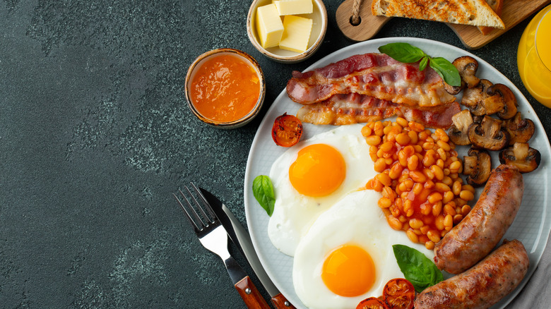 Full fry up 