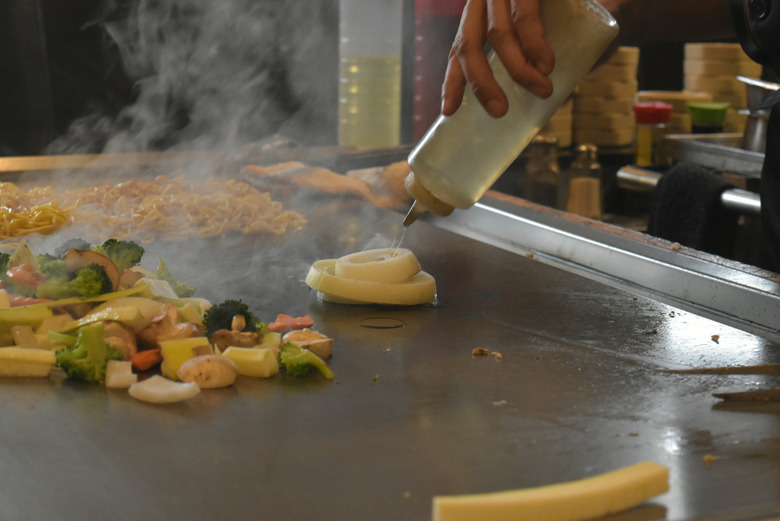Hibachi cooking