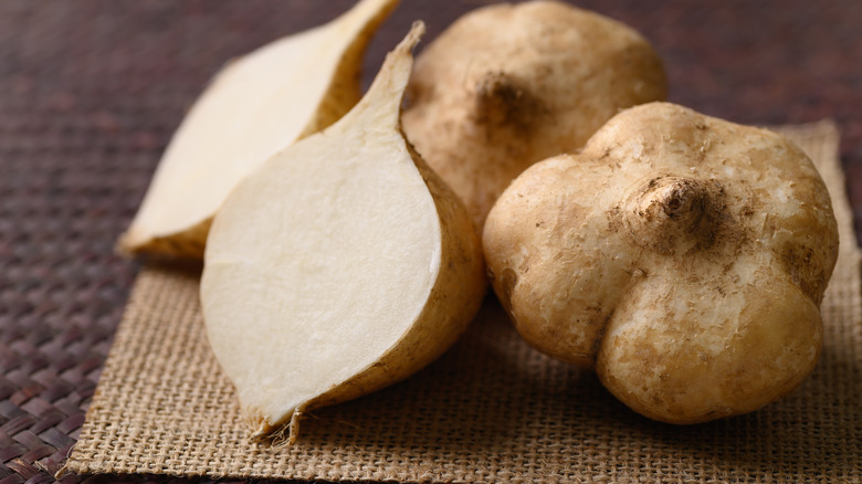 Jicama roots intact and halved 