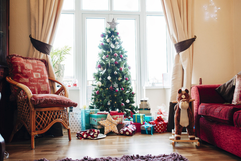 He delivers gifts to 22 million children an hour