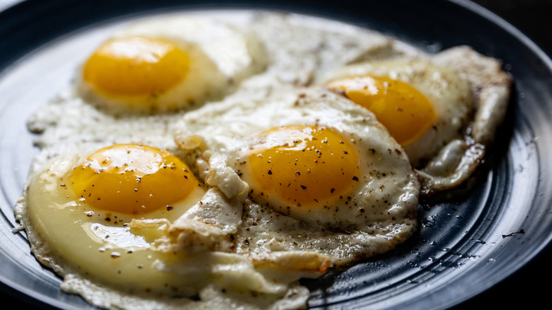 Fried eggs