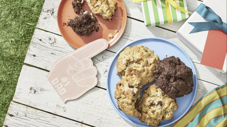 Levain cookies 