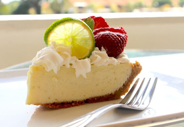 Light and Velvety Key Lime Pie recipe - The Daily Meal