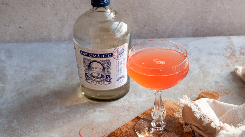 mary pickford cocktail recipe