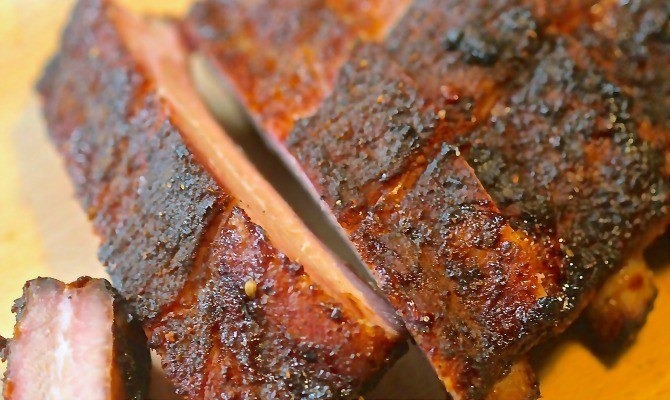 Memphis style barbecue ribs