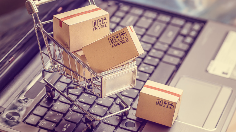 Online shopping visual