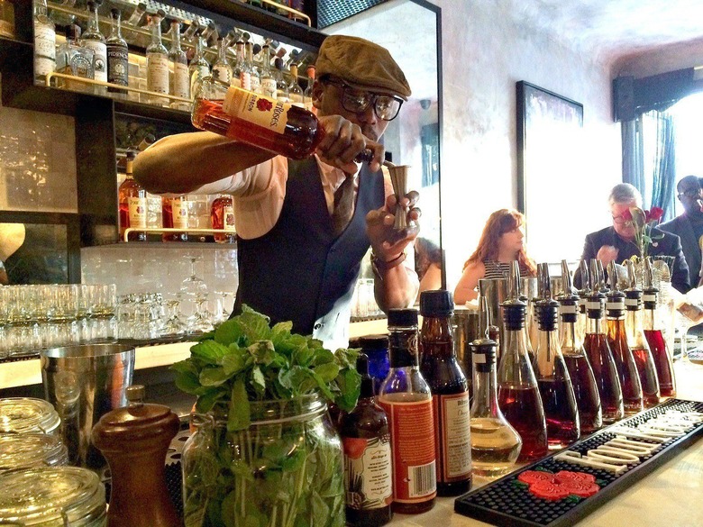 bartender