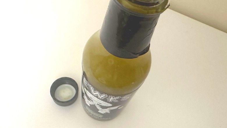 newks grillo's sauce bottle