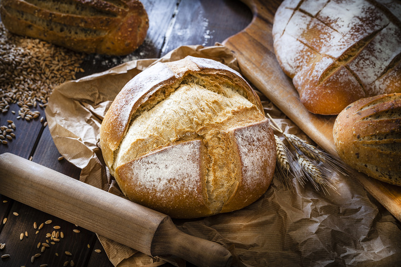No-knead Sourdough Bread
