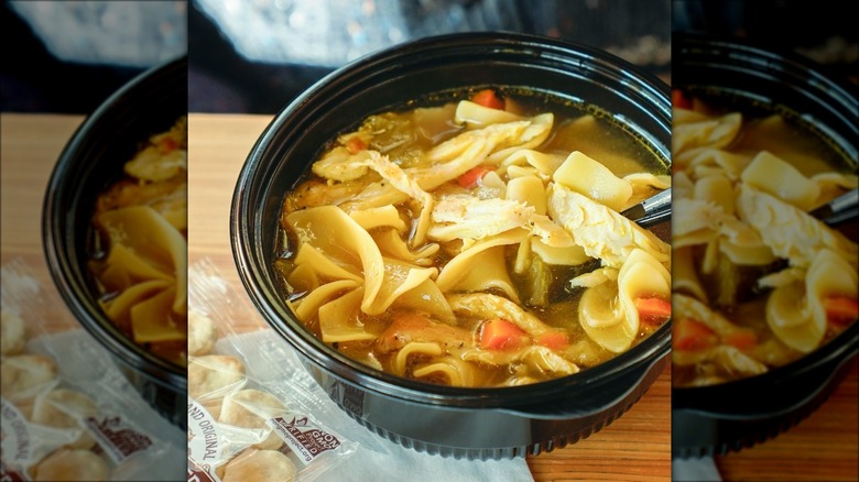 chicken noodle soup and crackers