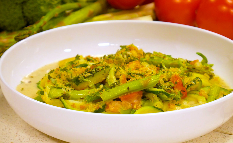 Noodles & Company Zoodles Dish