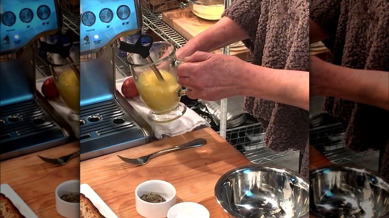 martha stewart cooking eggs with cappuccino machine